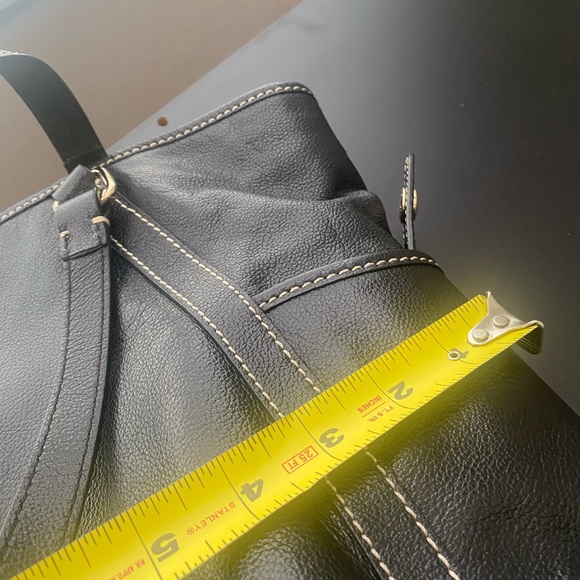 Dooney & Bourke - Picture 6 of 9